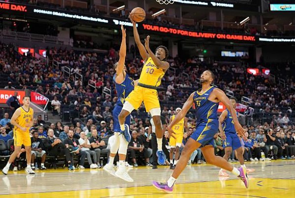 佰亿配资 夏联首秀表现不佳！湖人二队超级第六人的状态看起来有些糟糕？