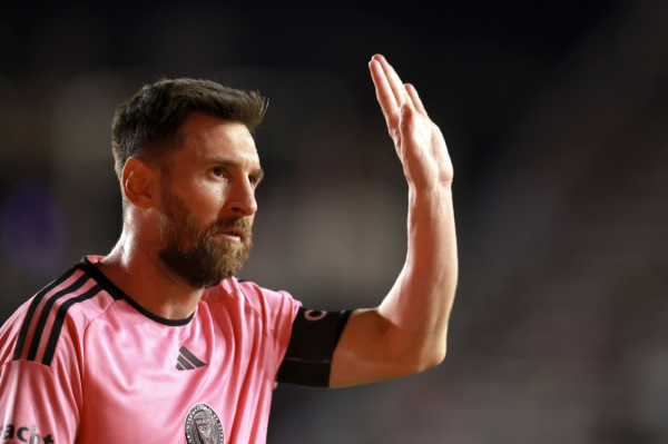 仁信配资 同行：我永远提名梅西获得金球奖！直到梅西退役！