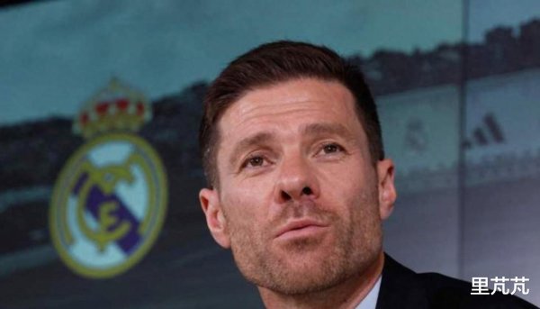 添利富 中后场成为“决定因素”: 皇马一周遇尤文巴萨, 主帅怎么排兵布阵